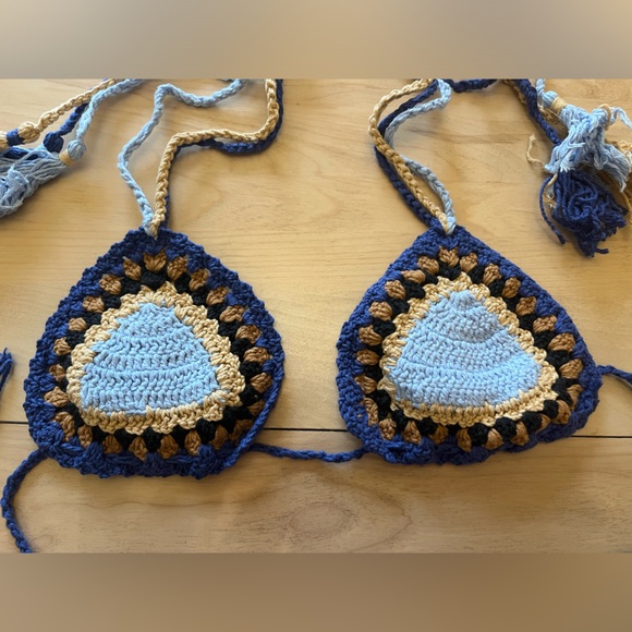 Andi Bagus Timmy Crochet Bikini - Picture 5 of 9